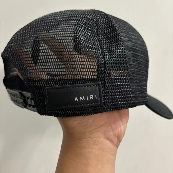 Amiri's baseball cap splashed with black paintAmiri's baseball cap splashed with - Picture 4 of 8